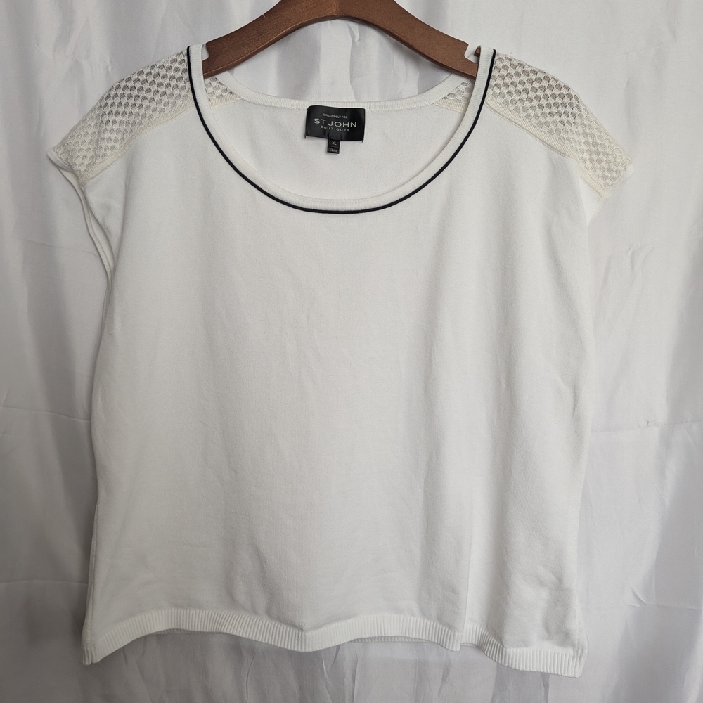 St. John White Cap-Sleeve Knit Top with Contrast Trim Size XL